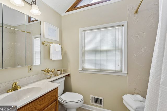 2761 Sagamore Hill Drive SE, Marietta, GA 30067