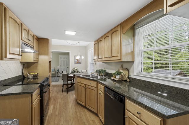 2761 Sagamore Hill Drive SE, Marietta, GA 30067