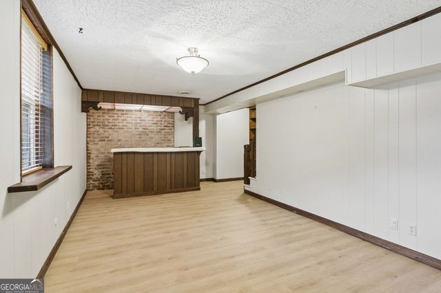 2761 Sagamore Hill Drive SE, Marietta, GA 30067