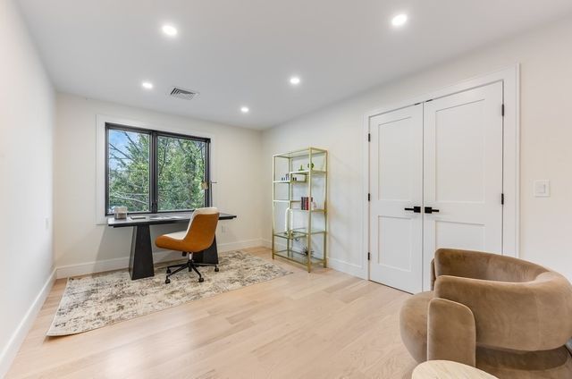 863 Main Street, Reading, MA 01867