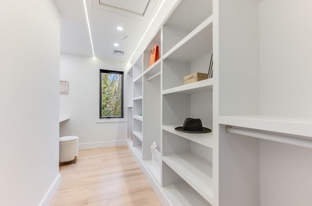 863 Main Street, Reading, MA 01867