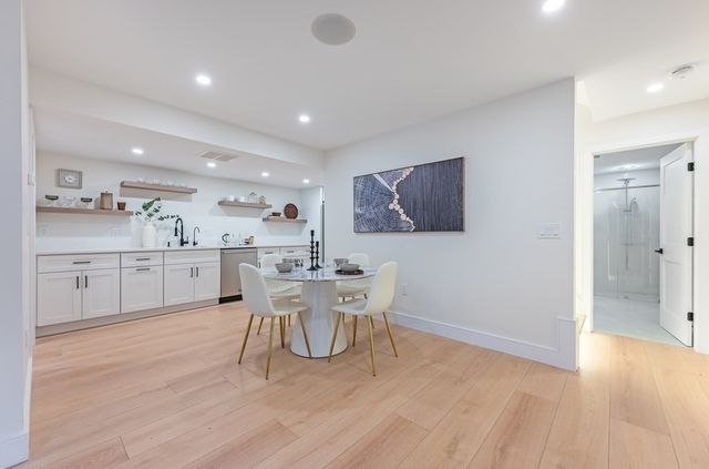 863 Main Street, Reading, MA 01867