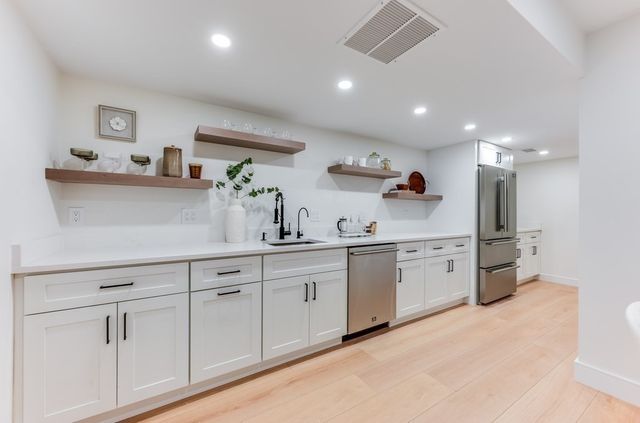 863 Main Street, Reading, MA 01867