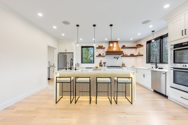 863 Main Street, Reading, MA 01867