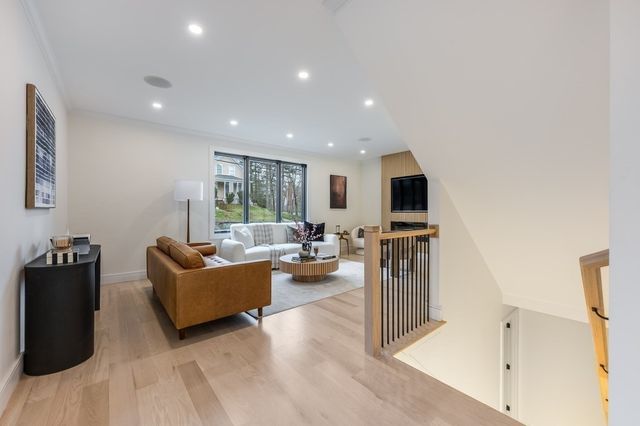 863 Main Street, Reading, MA 01867