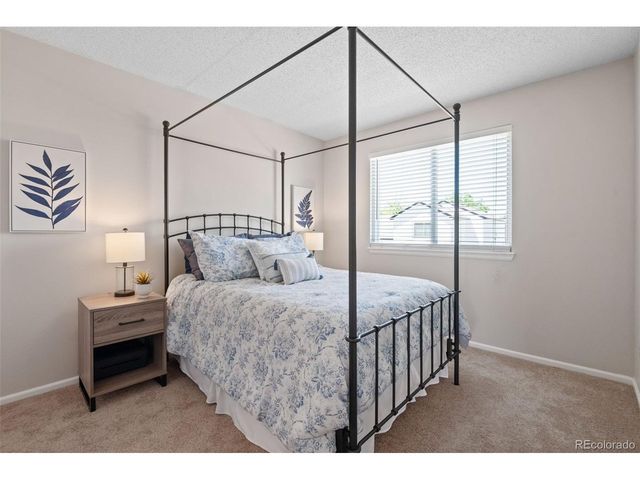 4883 Apollo Bay Dr, Highlands Ranch, CO 80130