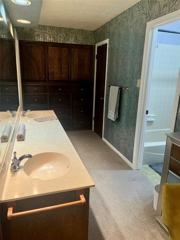 4514 Shaun Drive, Pasadena, TX 77504