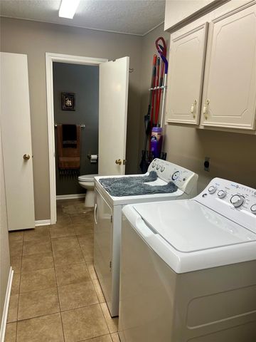 4514 Shaun Drive, Pasadena, TX 77504