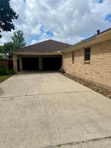 4514 Shaun Drive, Pasadena, TX 77504
