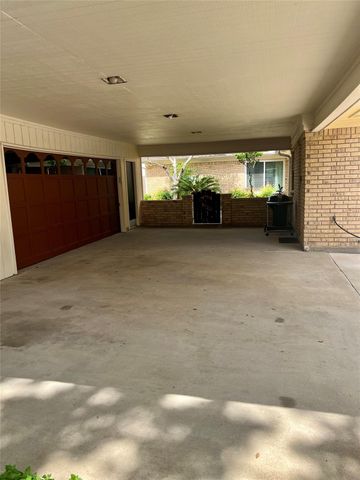 4514 Shaun Drive, Pasadena, TX 77504