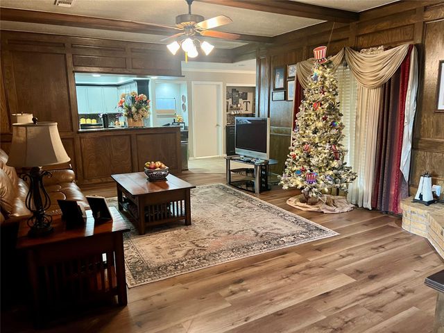 4514 Shaun Drive, Pasadena, TX 77504