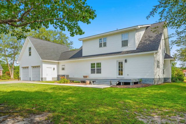 3096 Poplar Church Rd., Aynor, SC 29511