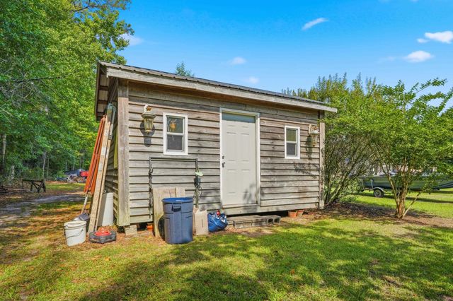 3096 Poplar Church Rd., Aynor, SC 29511