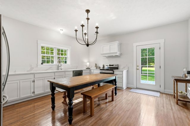 3096 Poplar Church Rd., Aynor, SC 29511