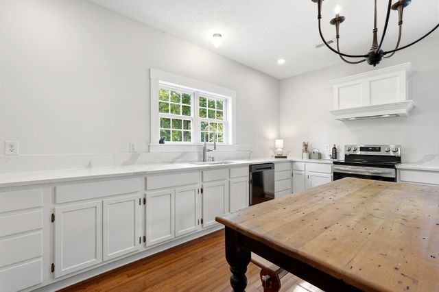 3096 Poplar Church Rd., Aynor, SC 29511