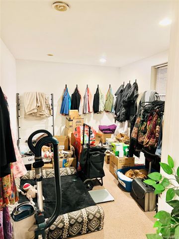 82 Fern Place, Inwood, NY 11096