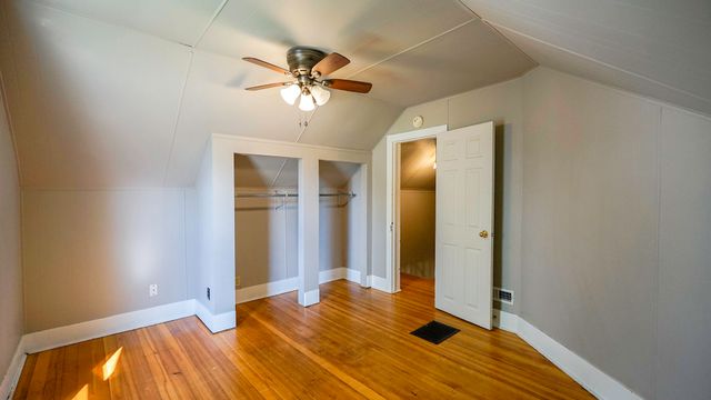 2002 FRONT Street, Blair, NE 68008