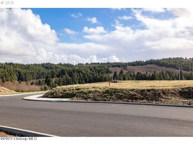 1110 Se BUGLE Ave, Warrenton, OR 97146