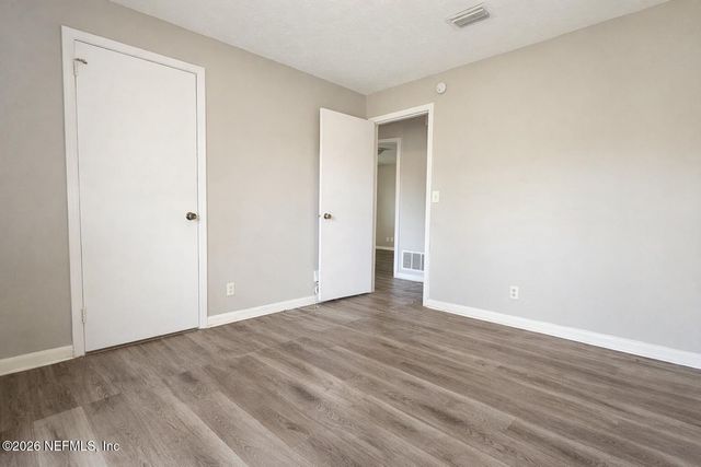 1720 BAY Circle W, Orange Park, FL 32073