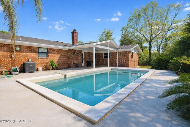 1720 BAY Circle W, Orange Park, FL 32073