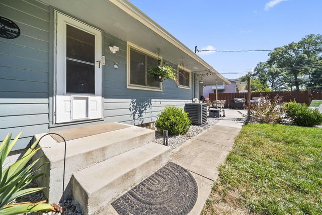 299 Woodsview Drive, Canal Winchester, OH 43110