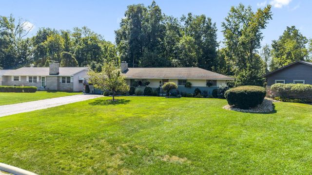 299 Woodsview Drive, Canal Winchester, OH 43110