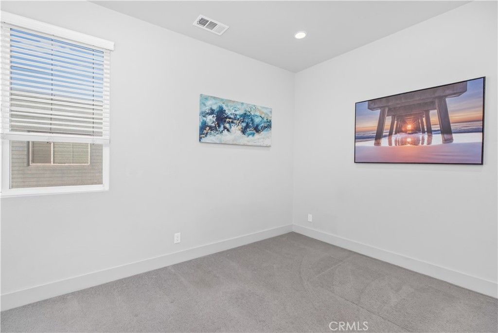 Image 20 of property listing at 121 Novel, Irvine, CA 92618