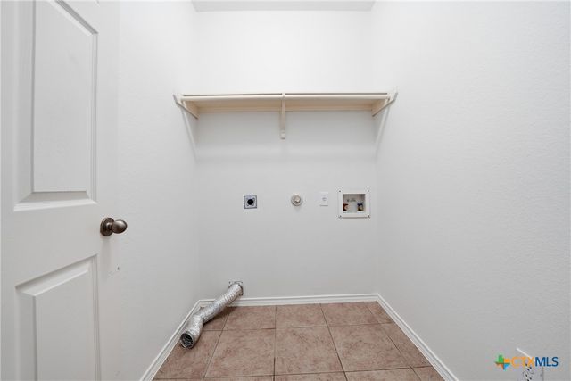 118 Invierno Street, Kyle, TX 78640
