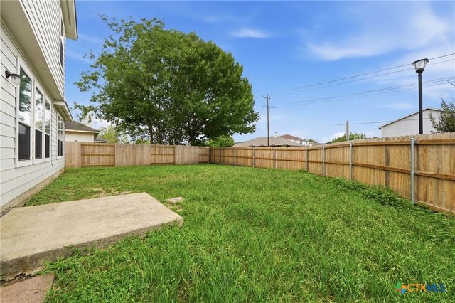 118 Invierno Street, Kyle, TX 78640