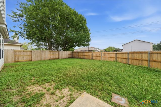 118 Invierno Street, Kyle, TX 78640