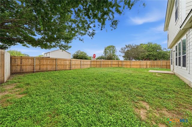 118 Invierno Street, Kyle, TX 78640
