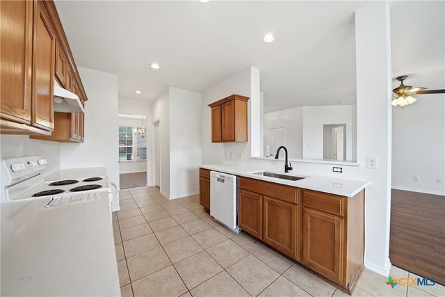 118 Invierno Street, Kyle, TX 78640