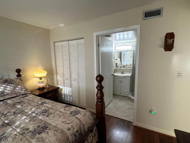 1101 Colony Point Circle 108, Pembroke Pines, FL 33026