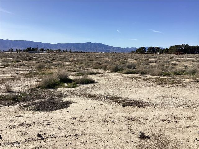 7801 Squaw Valley Road, Pahrump, NV 89061