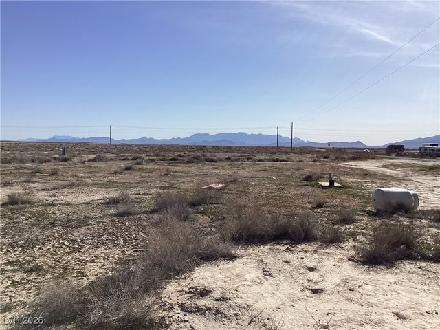 7801 Squaw Valley Road, Pahrump, NV 89061