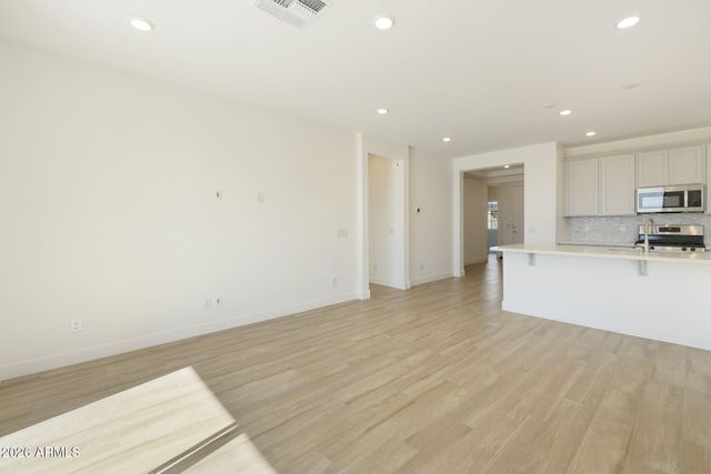 19027 W ROSE Lane, Waddell, AZ 85355