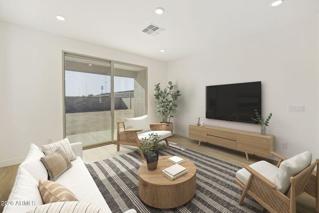 19027 W ROSE Lane, Waddell, AZ 85355