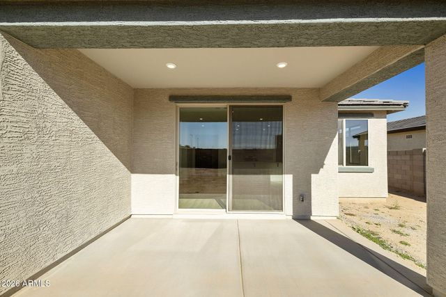 19027 W ROSE Lane, Waddell, AZ 85355