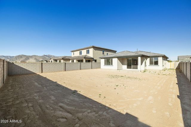 19027 W ROSE Lane, Waddell, AZ 85355