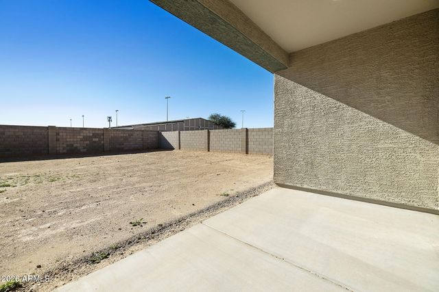 19027 W ROSE Lane, Waddell, AZ 85355