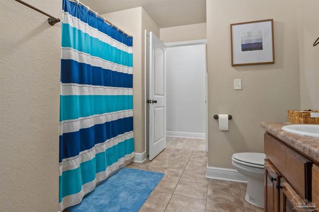 5580 Madelines Way, Pace, FL 32571