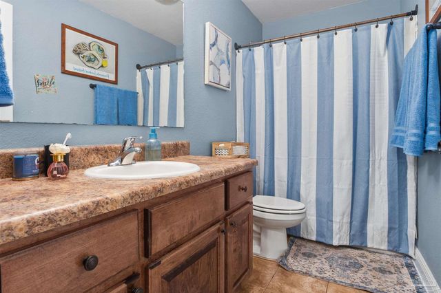 5580 Madelines Way, Pace, FL 32571