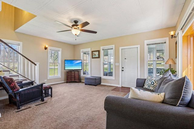 171 W Main STREET, Fontana, WI 53125