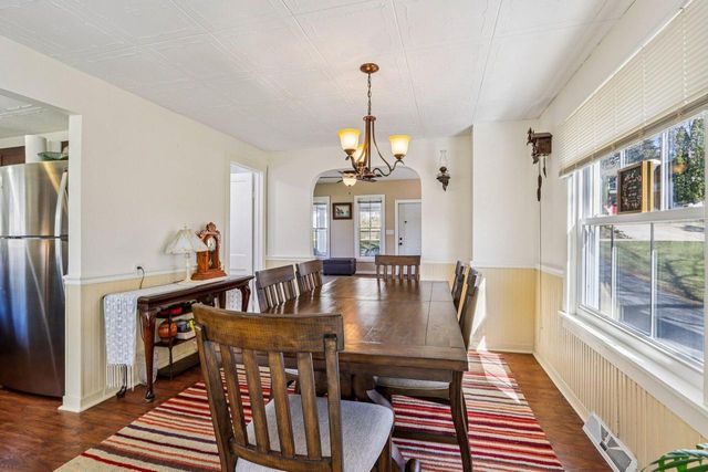 171 W Main STREET, Fontana, WI 53125