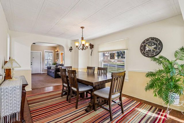 171 W Main STREET, Fontana, WI 53125