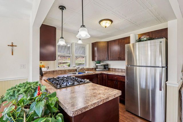 171 W Main STREET, Fontana, WI 53125