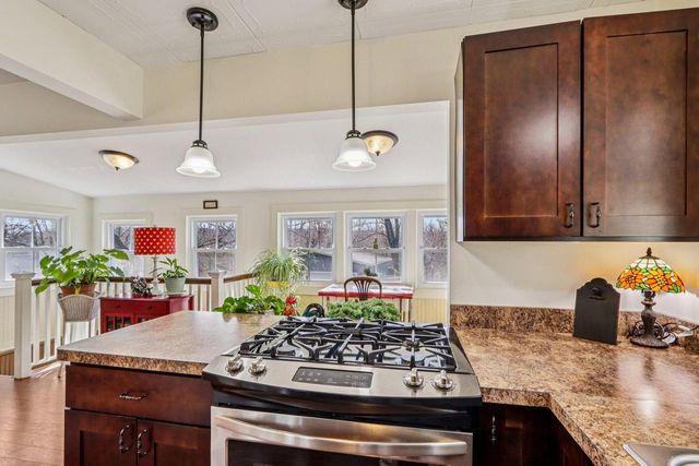 171 W Main STREET, Fontana, WI 53125