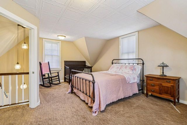 171 W Main STREET, Fontana, WI 53125