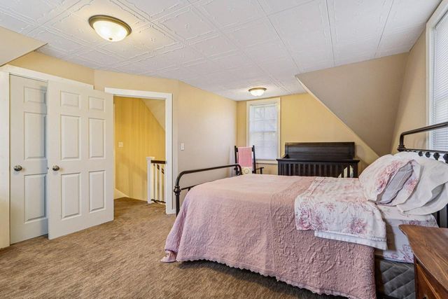 171 W Main STREET, Fontana, WI 53125