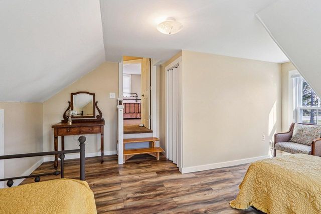 171 W Main STREET, Fontana, WI 53125